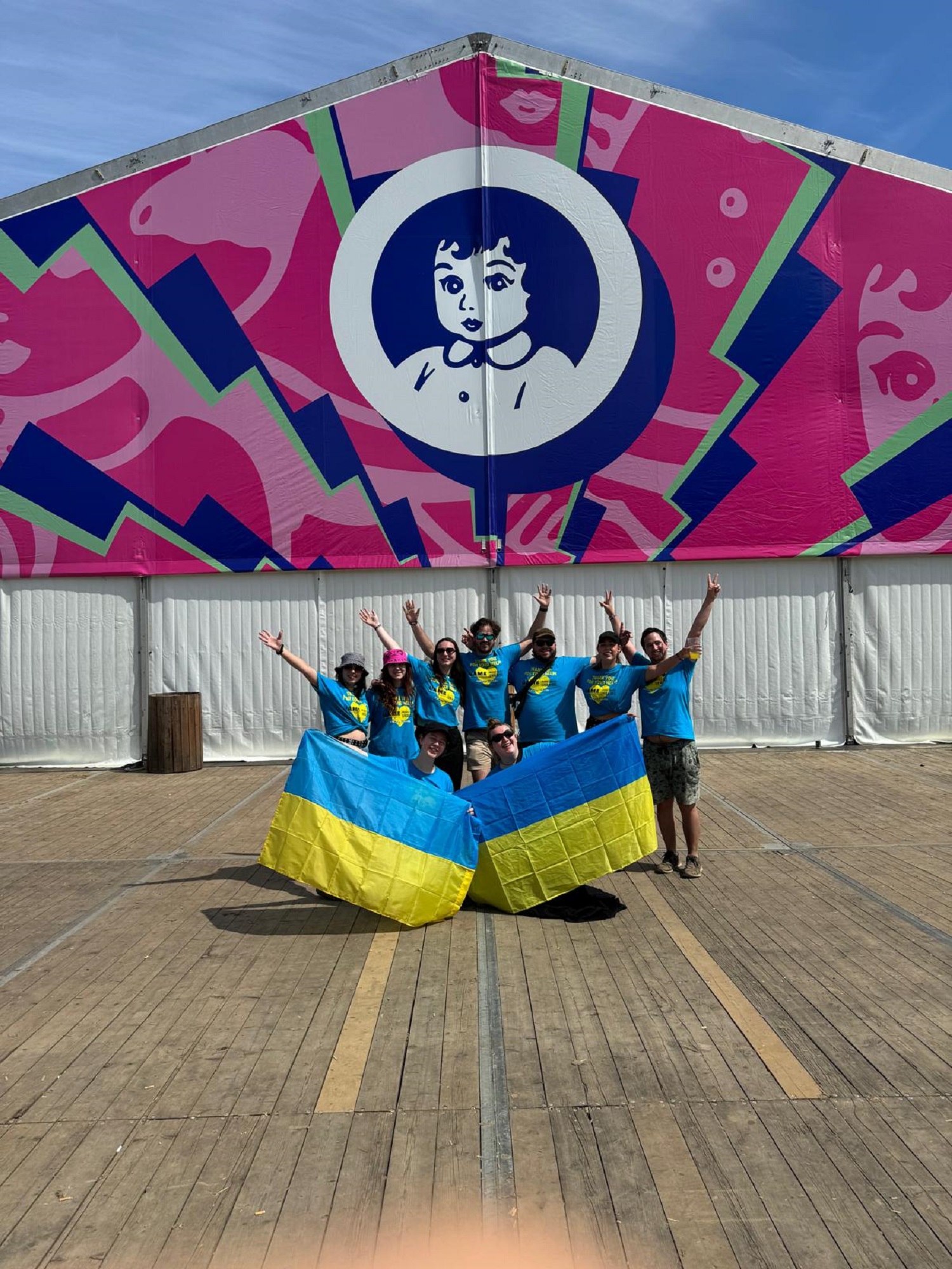 Наш флаг развевается над мировыми фестивалями. Как Украина побеждает на культурном фронте